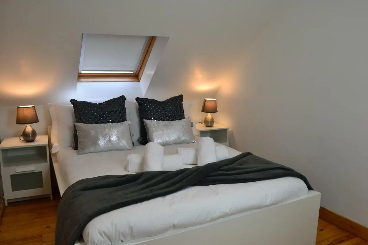 Epicsa - Family & Corporate Stay Mews Apartments With Free Parking CBG