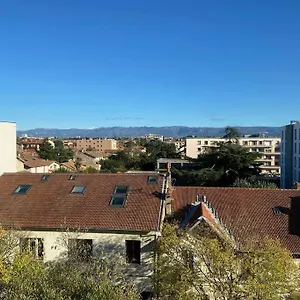 bel-appartement-idalement-valence-drome.hotels-rhonealpes.com/