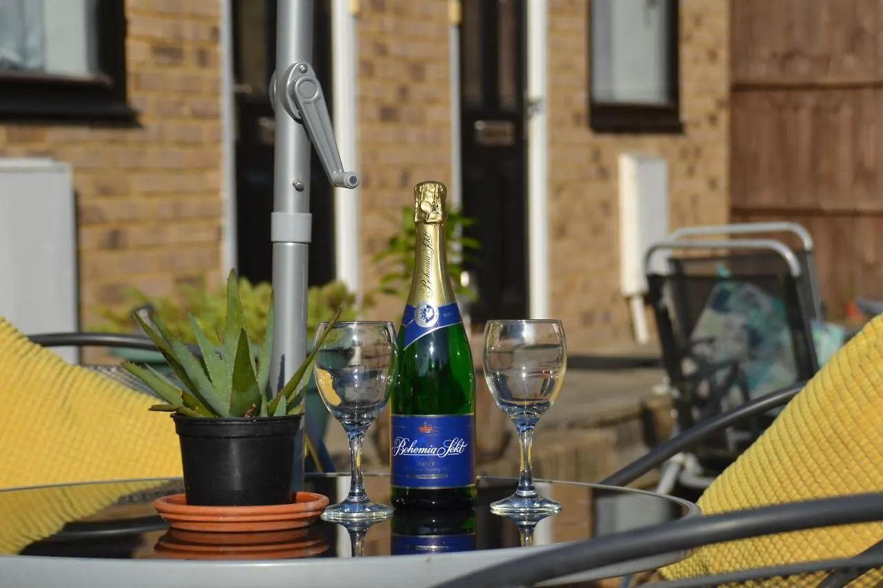 Epicsa - Family & Corporate Stay Mews Apartments With Free Parking Cambridge  United Kingdom