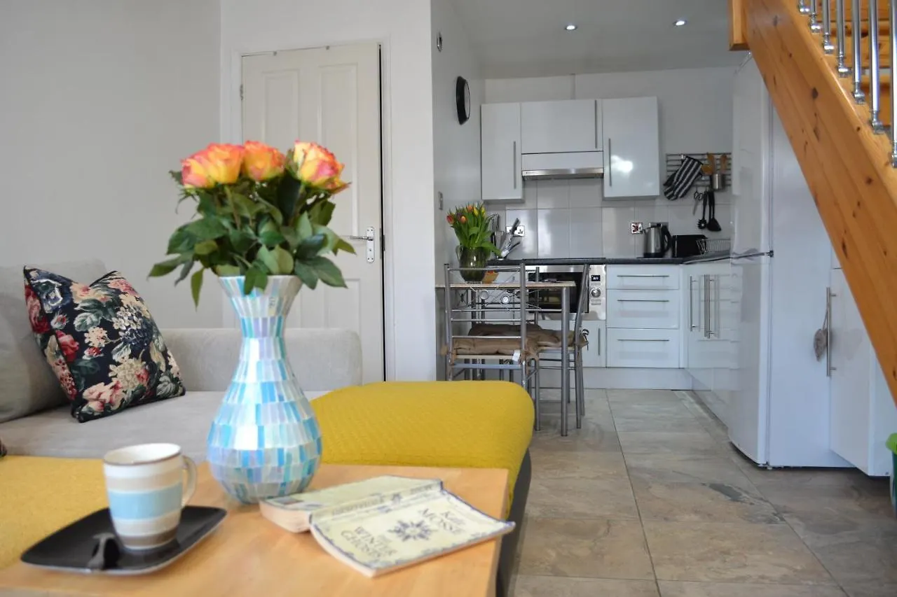 Epicsa - Family & Corporate Stay Mews Apartments With Free Parking Cambridge