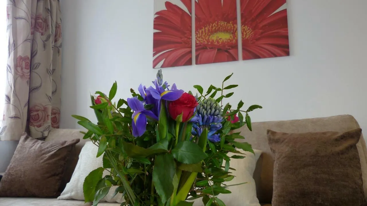 Epicsa - Family & Corporate Stay Mews Apartments With Free Parking Cambridge   Cambridge (Cambridgeshire)