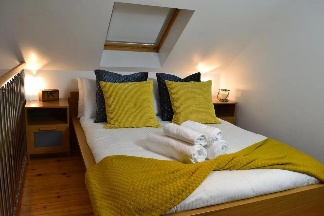 Epicsa - Family & Corporate Stay Mews Apartments With Free Parking Cambridge  United Kingdom